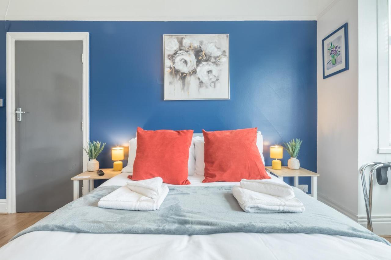 Private Room 4 With Kitchenette By Cb Stays No Minimum Stays CBG Eksteriør bilde